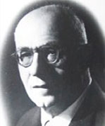1945-1951-Dr-Carlos-Gil-y-Gil