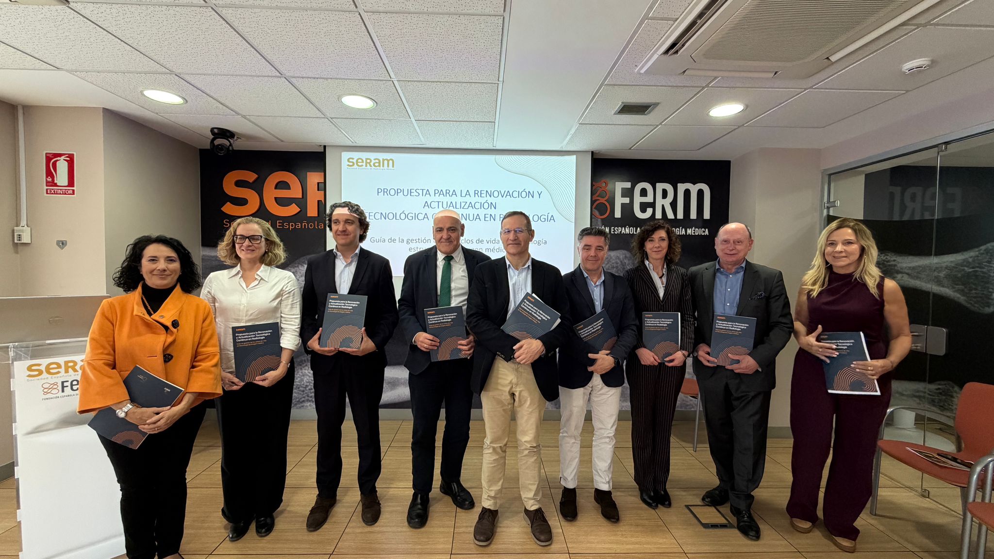 La Sociedad Española de Radiología Médica propone nuevos indicadores para promover la actualización periódica de los equipos de imagen médica en España